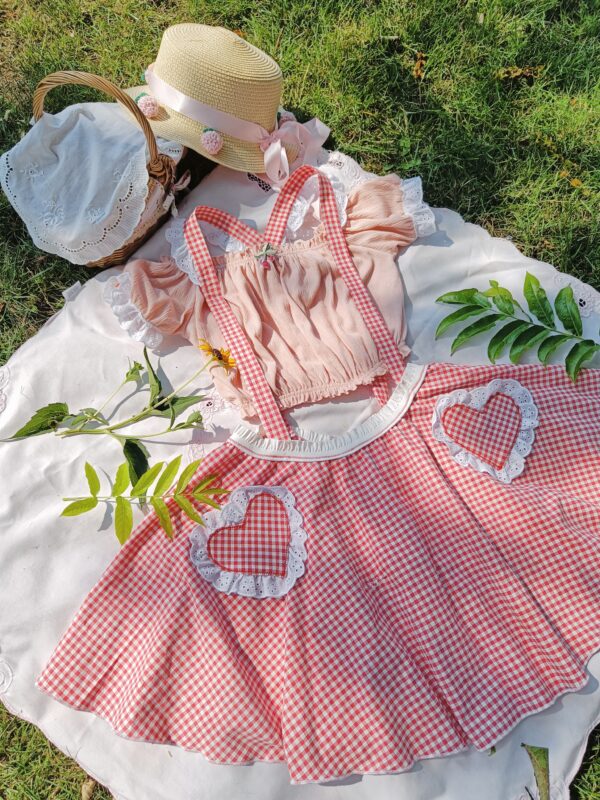 Picnic hearts skirt - Image 2
