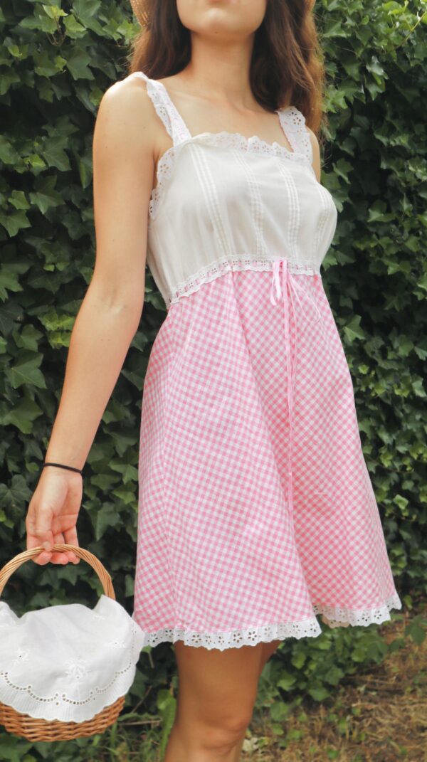 Picnic barbie - Image 2